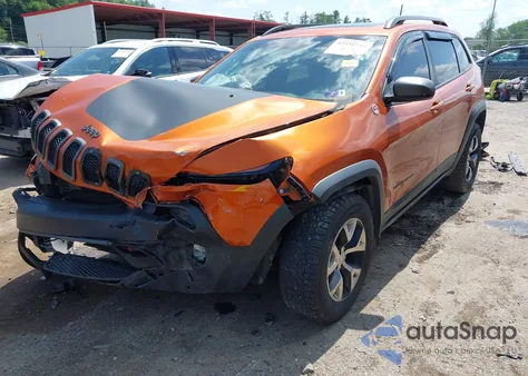 2016 Jeep Cherokee Trailhawk from USA, damaged, VIN 1C4PJMBS2GW253278